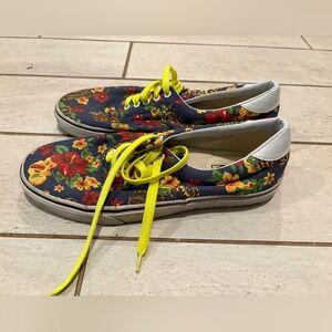 VANS Mens Sneakers Sz 11.5 Jean Paisley Flower Tennis Shoe Blue Red Green Yellow